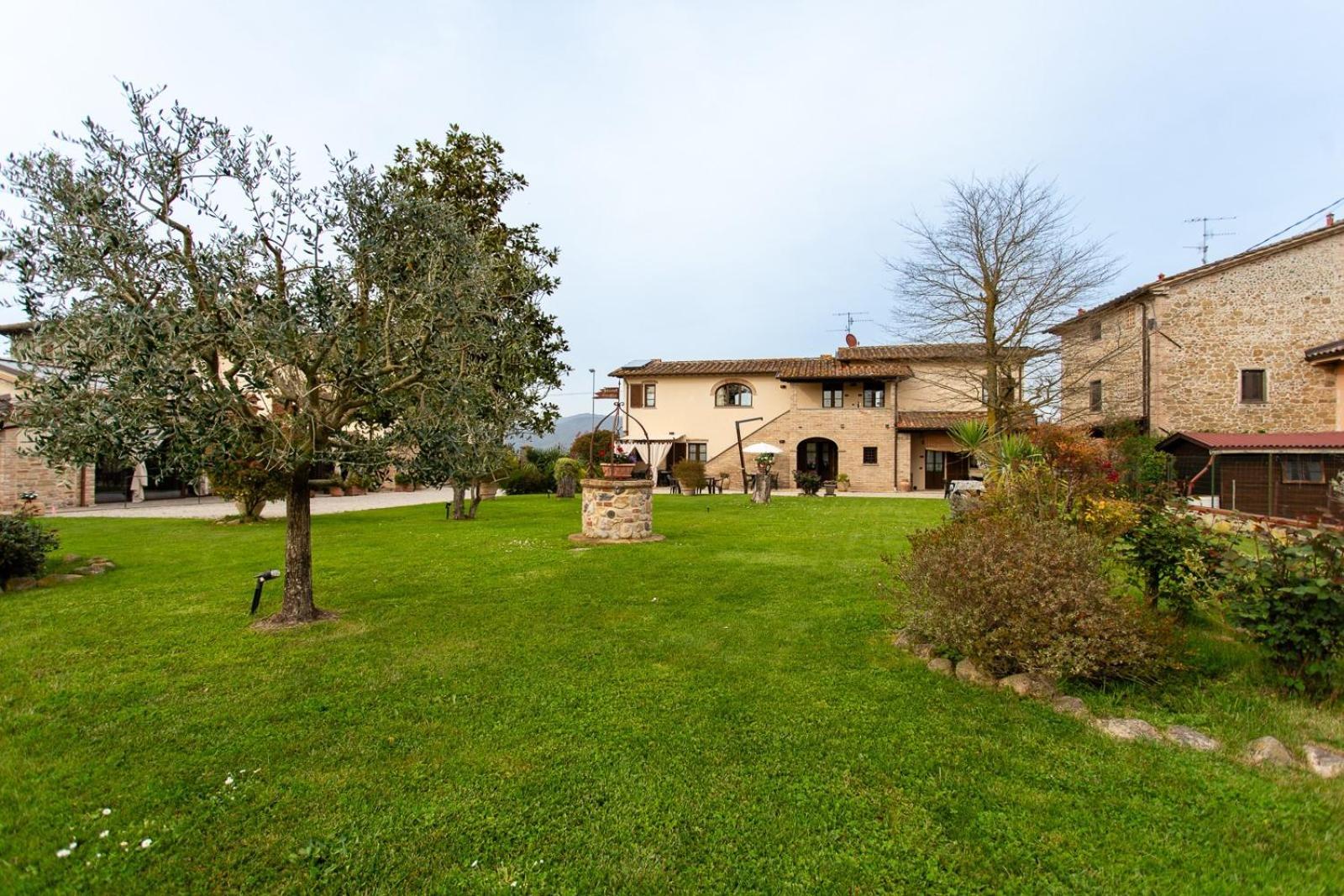 Podere Casenove Citerna ภายนอก รูปภาพ