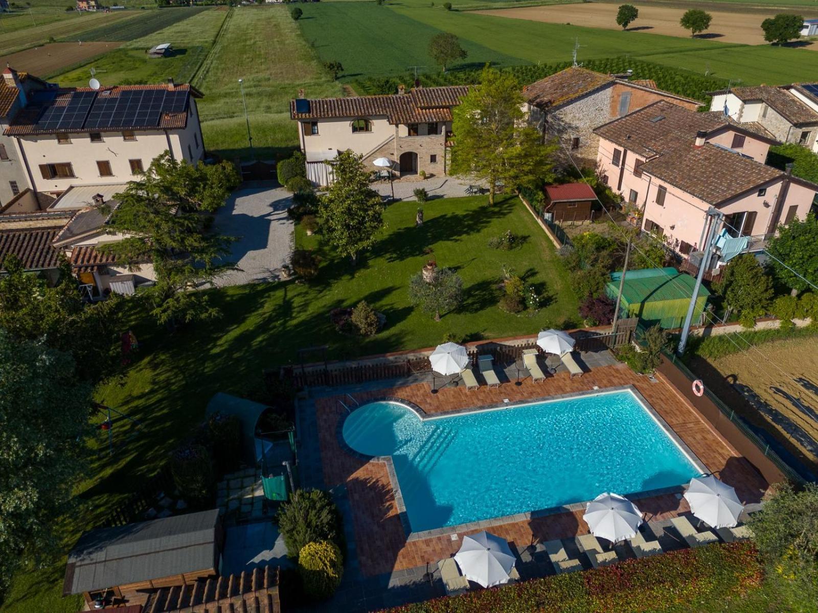 Podere Casenove Citerna ภายนอก รูปภาพ